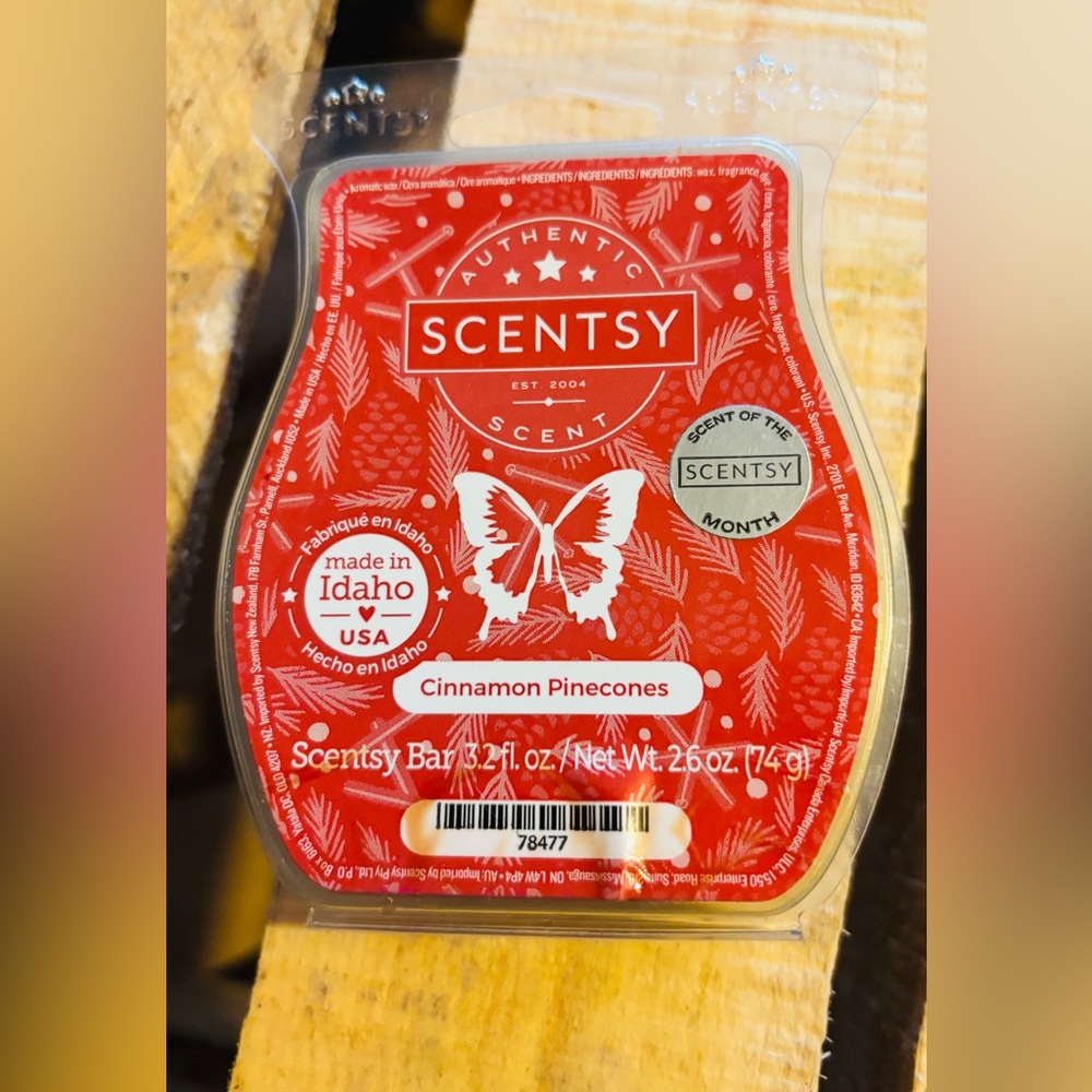 Scentsy Wax Bar “Cinnamon Pinecones” – Scent of the Month – New Sealed